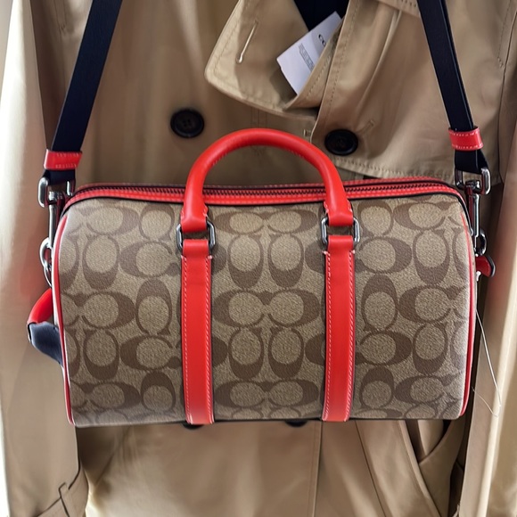 Coach men's Venturer Crossbody 27 In Colorblock Signature Canvas
QB/Khaki/Miami - Picture 5 of 16